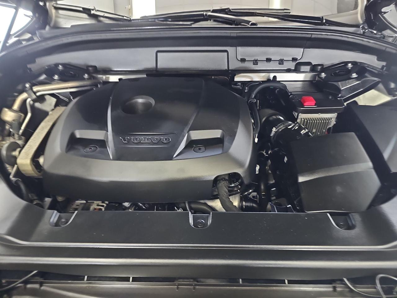 2021 Volvo XC60 INSCRIPTN